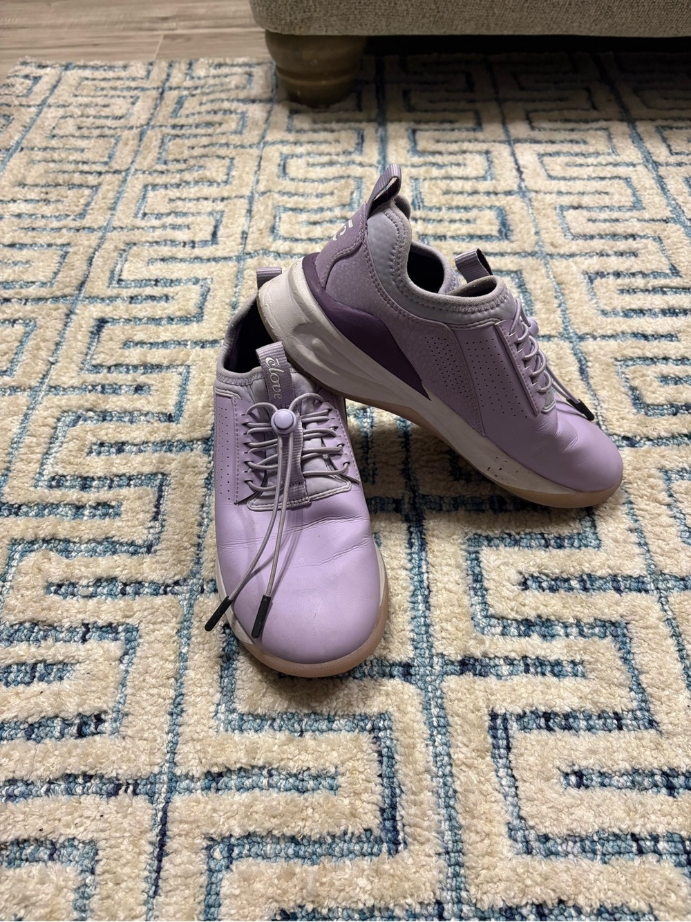 Women’s Lavender Athletic Sneakers with Easy Bungee Lacing